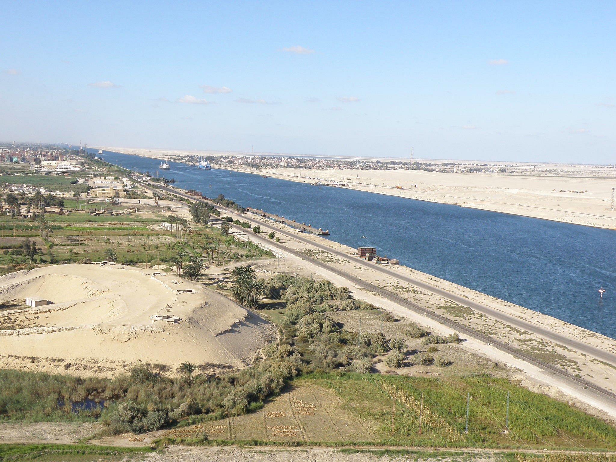 Suez canal WM