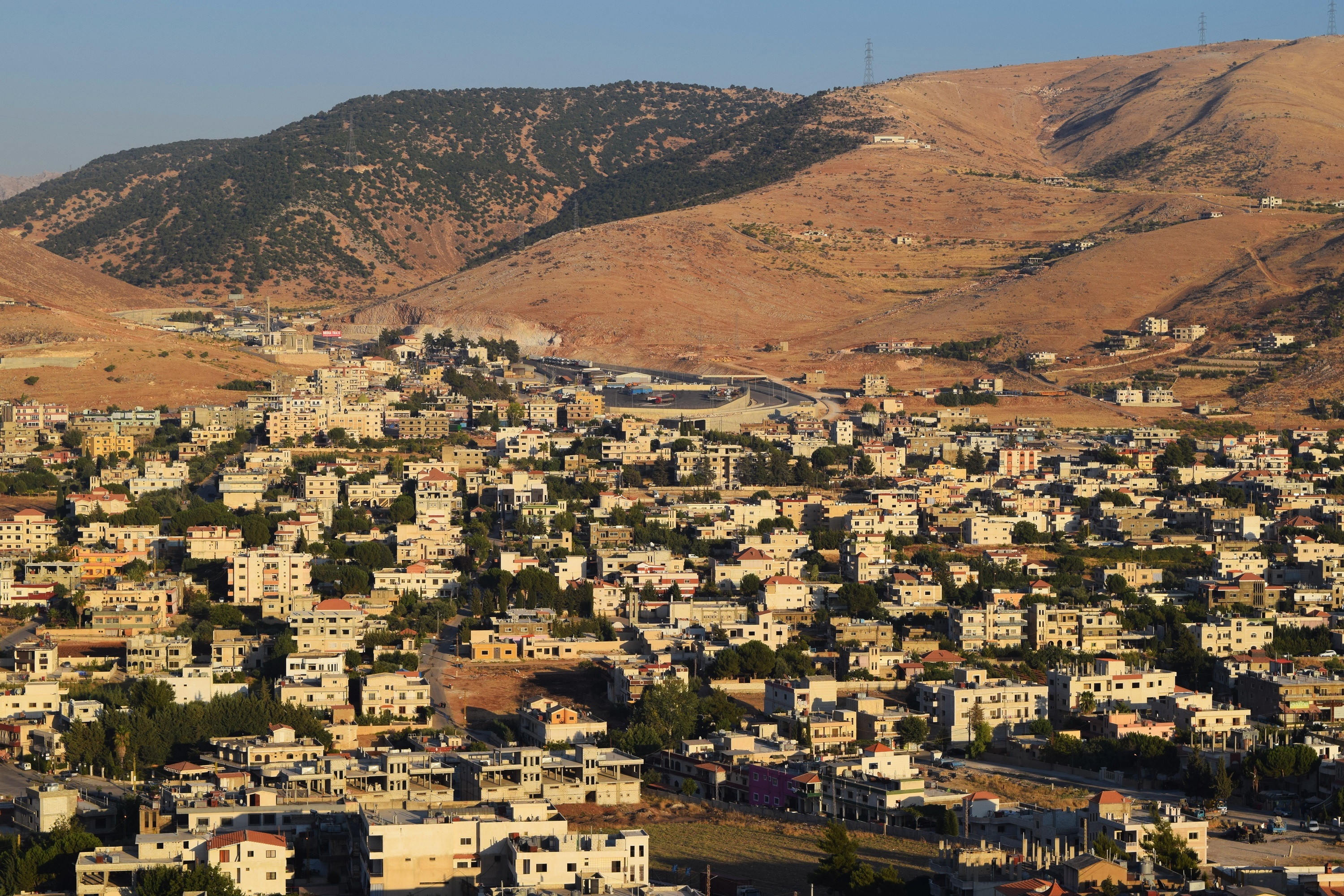 libanoni város a völgyben