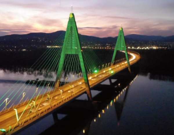 megyeri híd duplán zöld