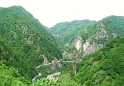 Hegyen, völgyön, alagúton, vadregényes vidéken át… Út a Transzfogarasi hágón